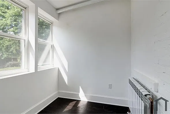 2413 Minnesota Ave SE — Photo 9