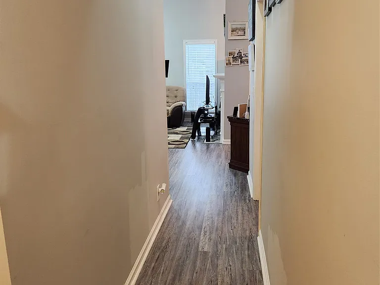 9513 Greythorne Way — Photo 21
