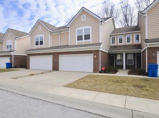 5671 Brownstone Dr, Indianapolis, IN 46220