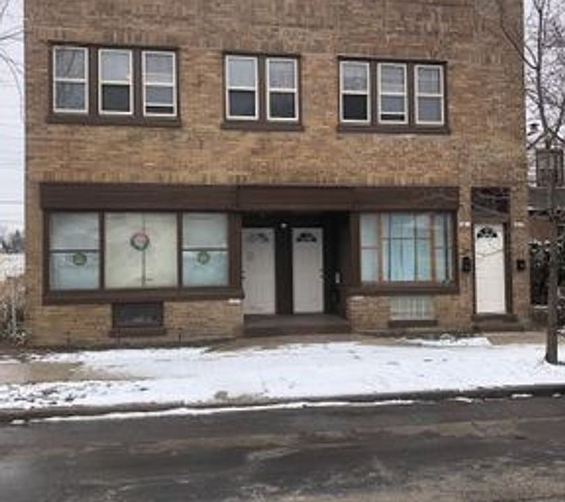 1st image of 6203-07 W Fairview Ave #6203