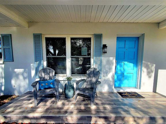4th image of 1154 Stewart Dr