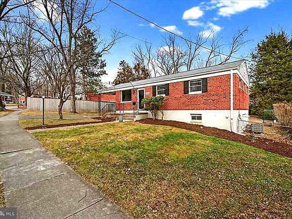 4th image of 11206 Ashley Dr