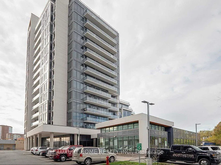 9618 Yonge St #303 — Photo 1