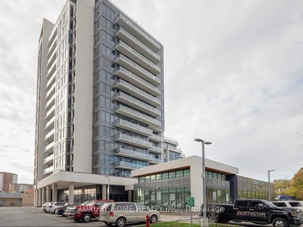 9618 Yonge St, Richmond Hill, ON