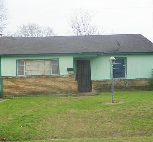 1st image of 9321 Cathedral Dr