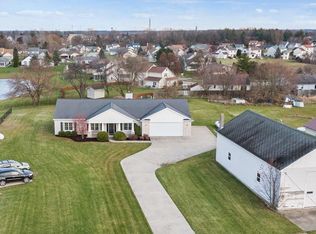 127 S Hill Rd, Avilla, IN 46710