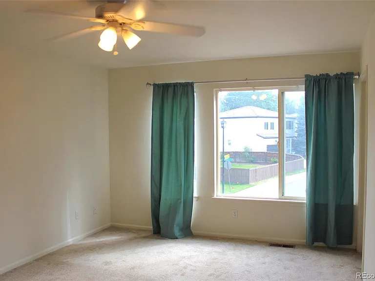 4915 Waldenwood Dr — Photo 17
