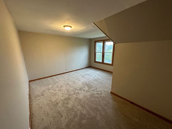 4th image of 2161-2163 N 36th St