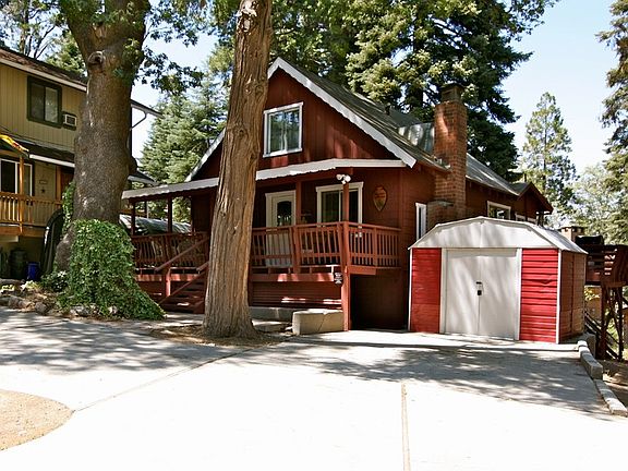 2nd image of 26240 Alpine Ln