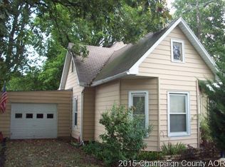708 E Harrison St, Villa Grove, IL