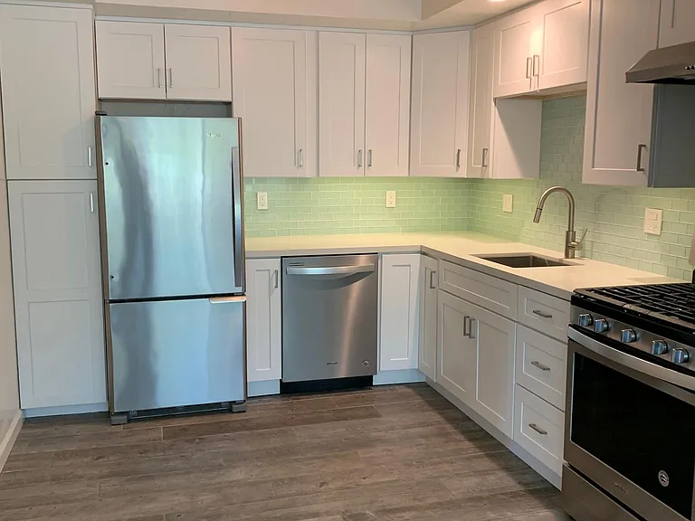 141 Holly Ave — Photo 8