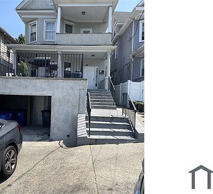 1st image of 48 Oxford Pl