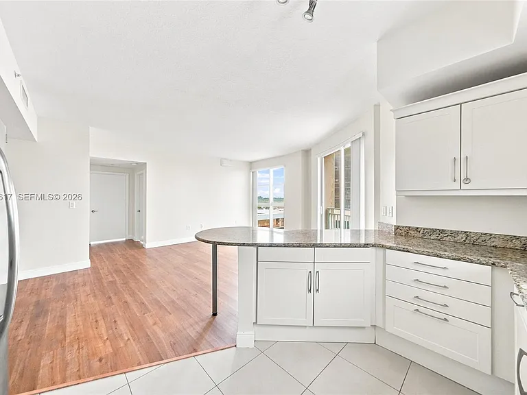 7275 SW 90th Way #508 — Photo 7