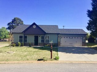 304 Gleaner Dr, Inman, SC 29349