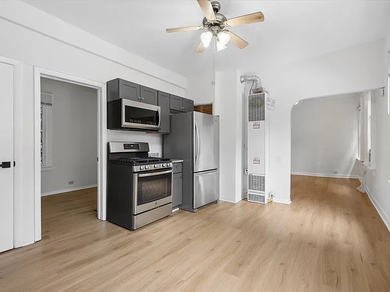 1131 W Taylor St #2R — Photo 4