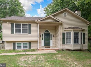 11602 Hampstead Dr, Fredericksburg, VA