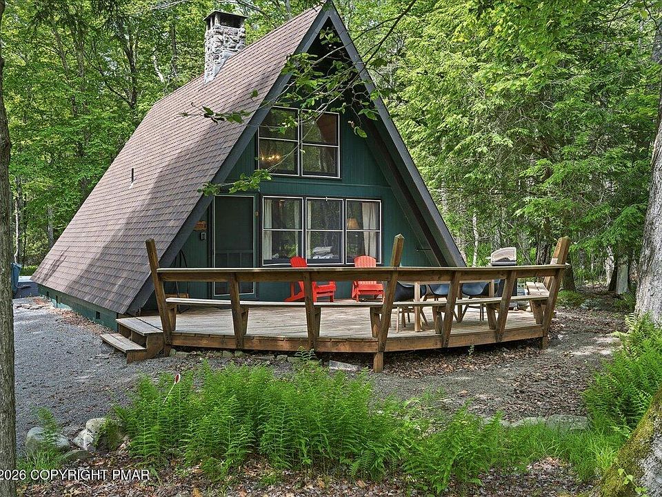 1st image of 2394 Overlook Ln