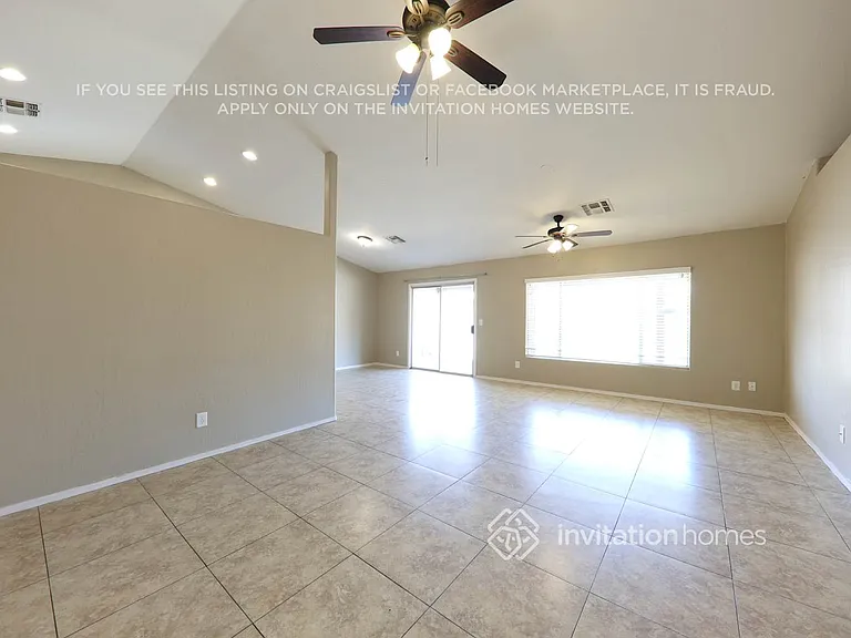 8934 W Encanto Blvd — Photo 2