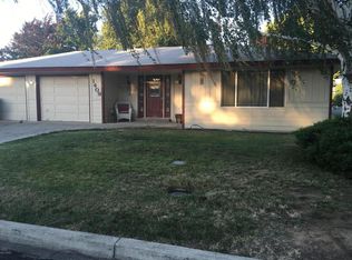 1409 S 31st Ave, Yakima, WA 98902