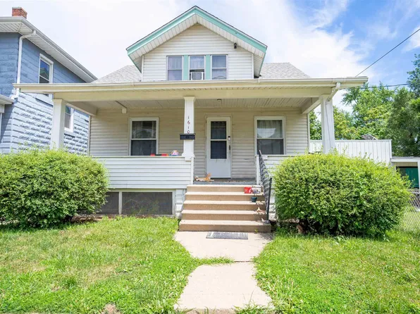 1610 S Stanley St, Peoria, IL 61605