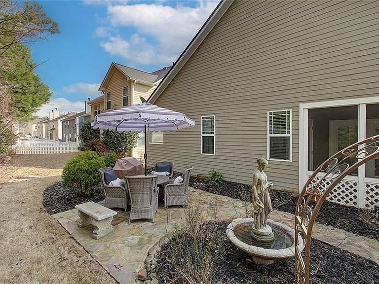 3822 Carriage House Dr — Photo 28