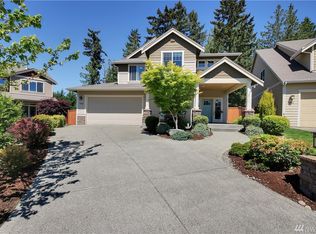 18005 114th St E, Bonney Lake, WA 98391