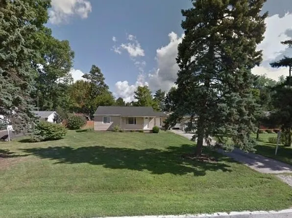 76 Barnes Dr, Tallmadge, OH 44278