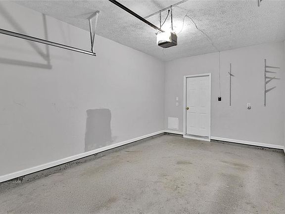 5th image of 1619 Jackson Way NW