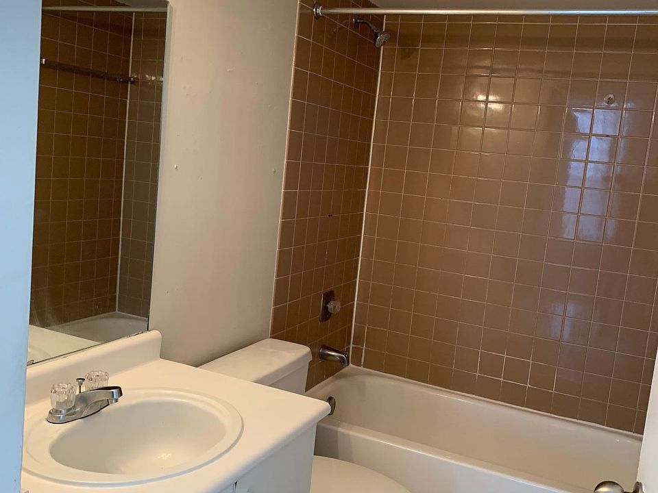 1st image of 9688 Fontainebleau Blvd APT 511