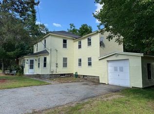 1 Lakeview Ave, Tyngsboro, MA 01879