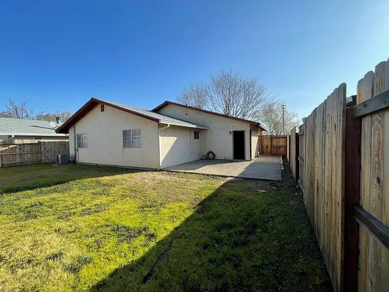 9262 Terra Linda Dr — Photo 19