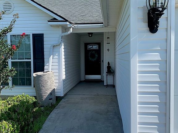 2nd image of 4895 Sandy Hill Dr