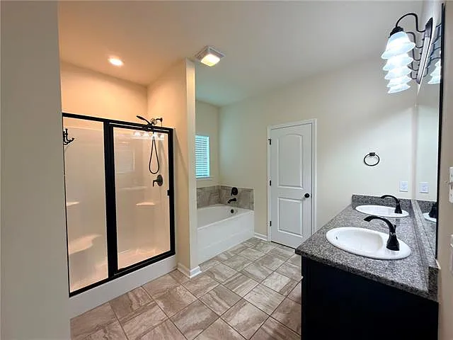 4632 Bayou Nock Dr — Photo 10