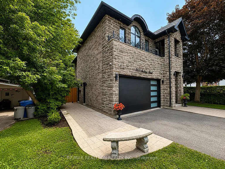 318 Andrew St #BASEMENT — Photo 3