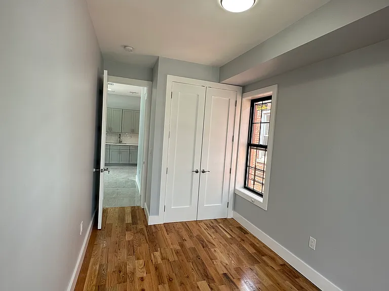 1807 Randall Ave #2A — Photo 5