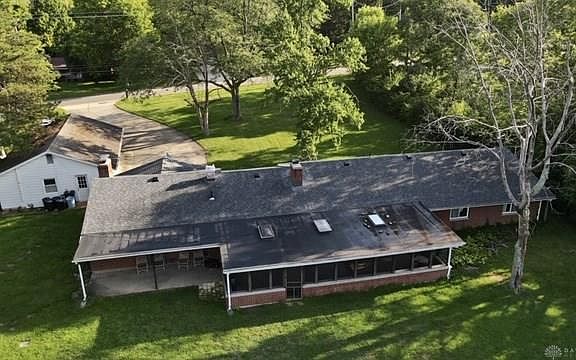 5th image of 1304 Richard St