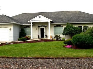 131 Rivers Edge Ln, Yakima, WA 98901