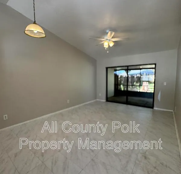 9919 Burl Way — Photo 2