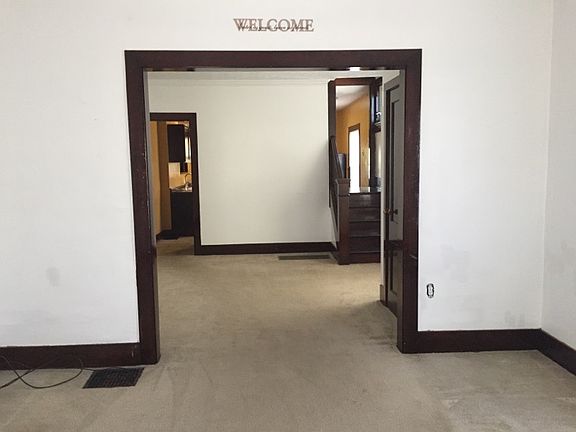 2nd image of 39 Gunckel Ave
