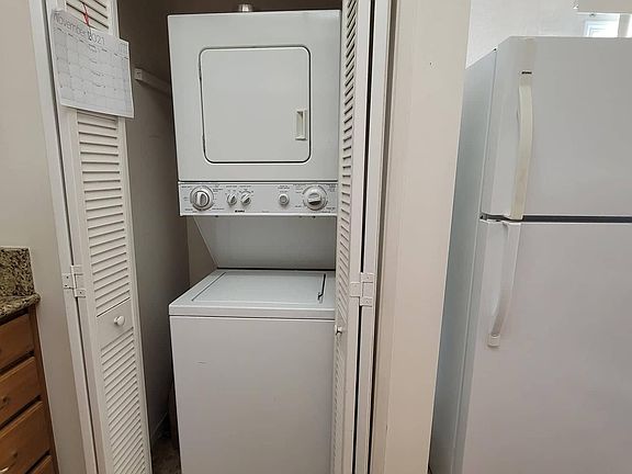 5th image of 4520 Arden Way