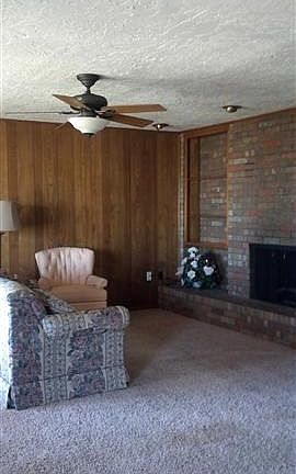 5th image of 705 NW 67th St