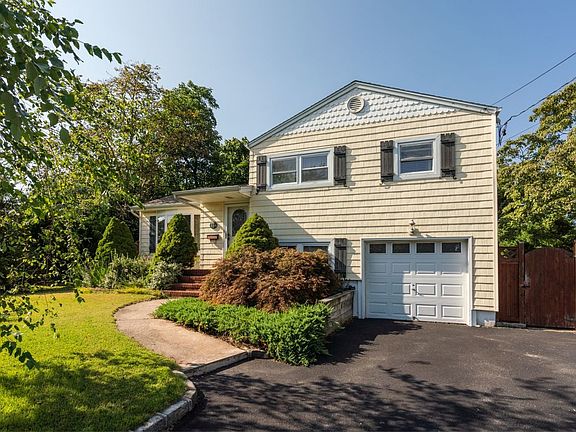 2nd image of 25 Duffin Ave