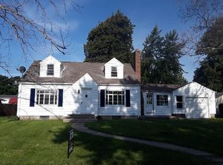 416 S Center St, Boswell, IN 47921