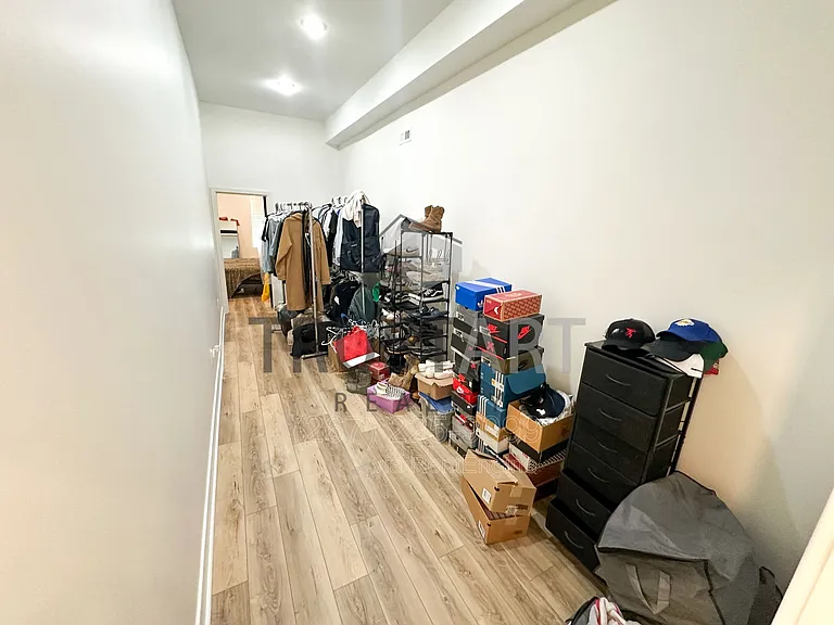 183 W Norris St — Photo 13
