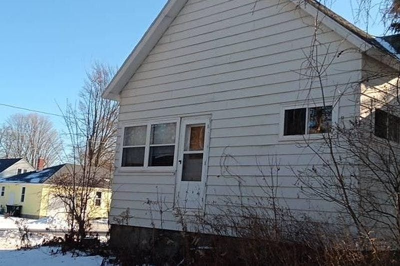 1st image of 500 Henes Park Dr