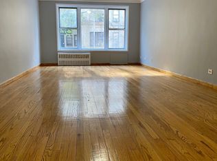 2090 Barnes Ave #2C, Bronx, NY 10462