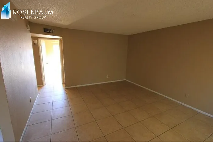 452 E 9th Ave #2 — Photo 7