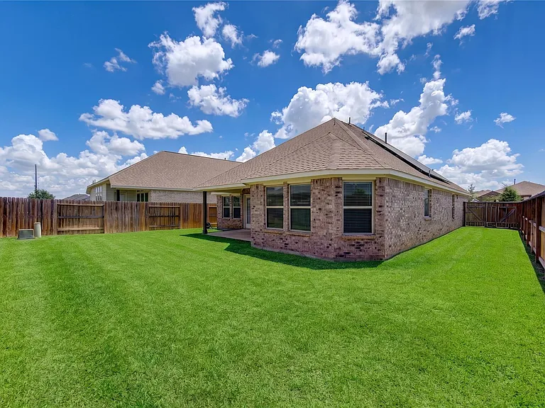 101 Sunray Creek Dr — Photo 33