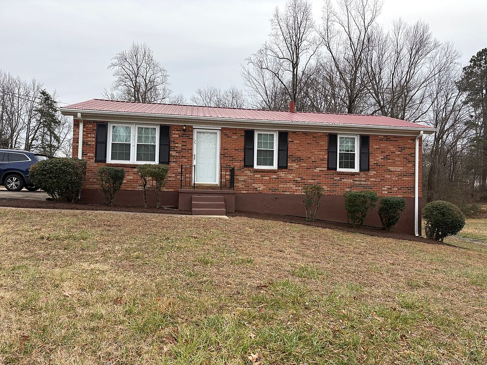 1st image of 1098 Maison Ct