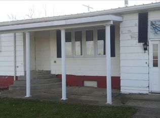 4587 N Royce Rd, Alma, MI 48801